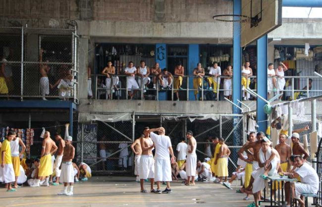 Prisons in El Salvador